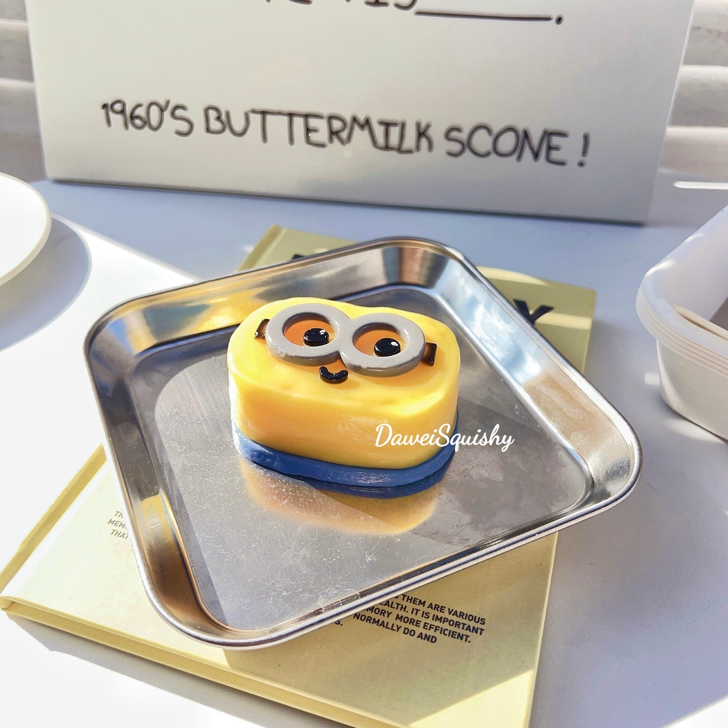 MINIONS CHEESECAKE TABA SQUISHY