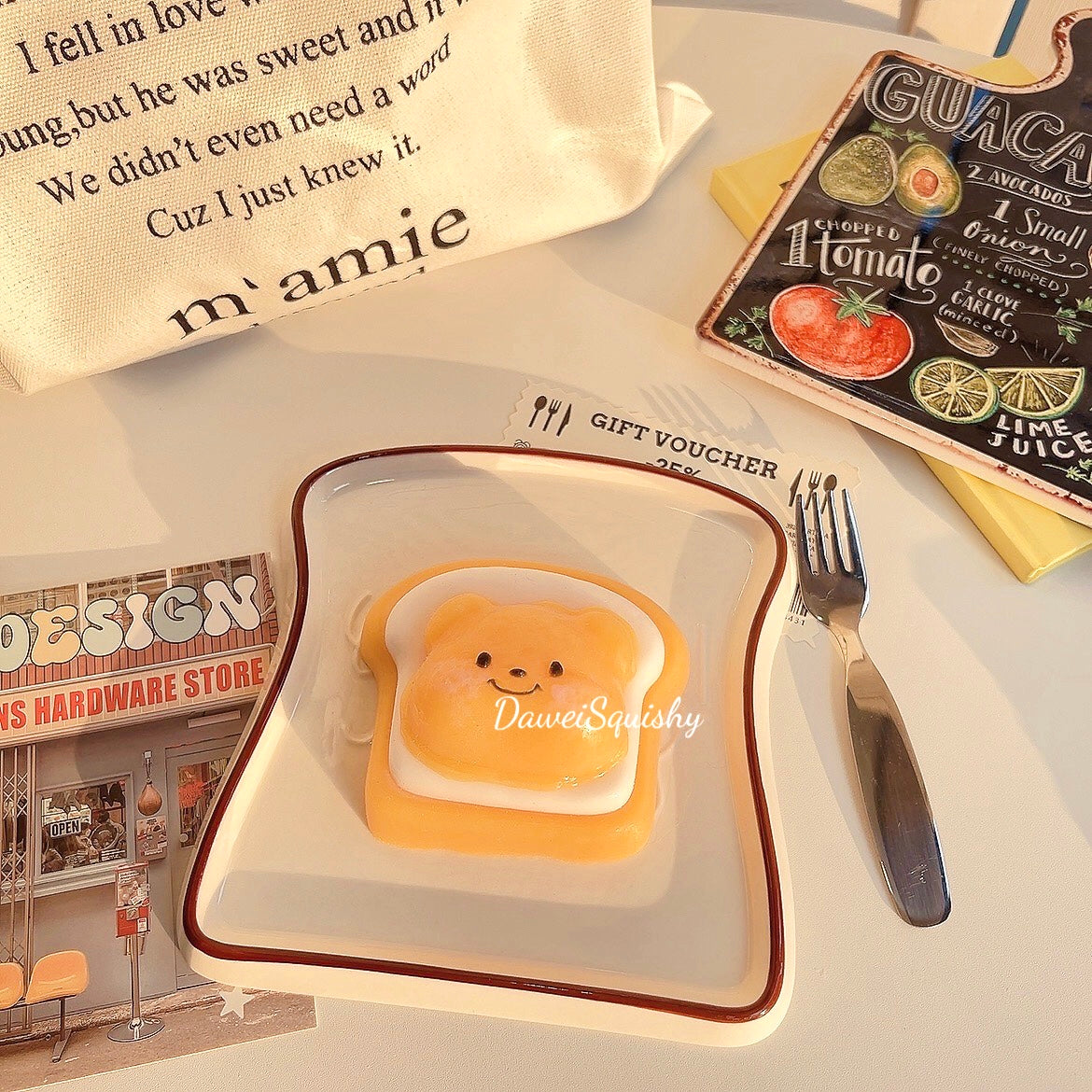WENNIE THE POOH TOAST TABA SQUISHY TOY