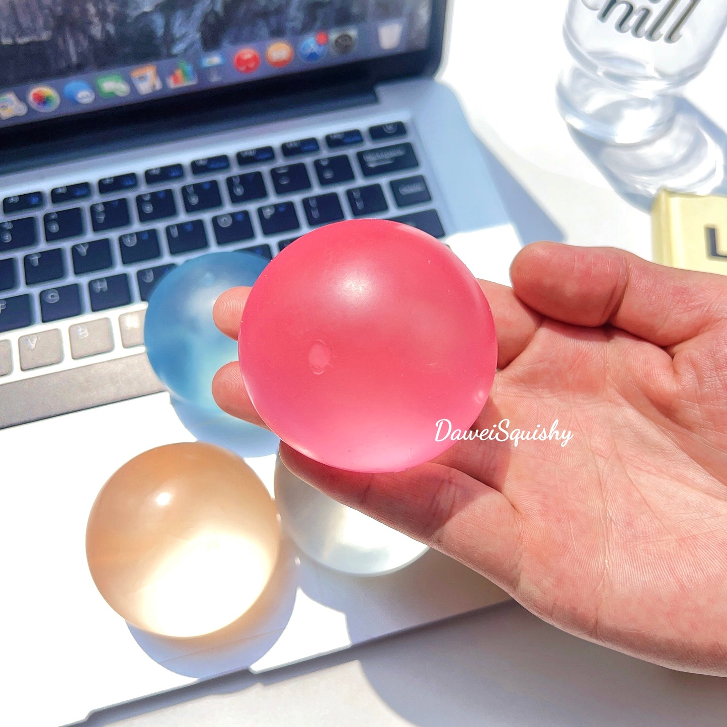 CLEAR MALT SUGAR STRESS BALL