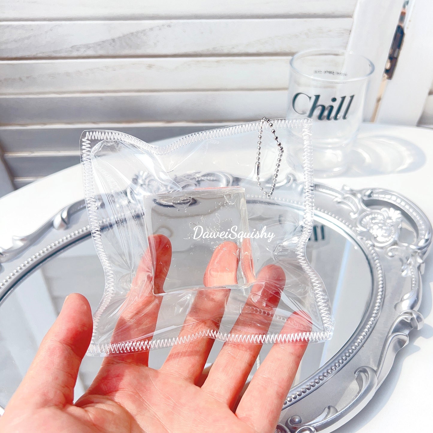 CLEAR CUBE TABA SQUISHY TOY
