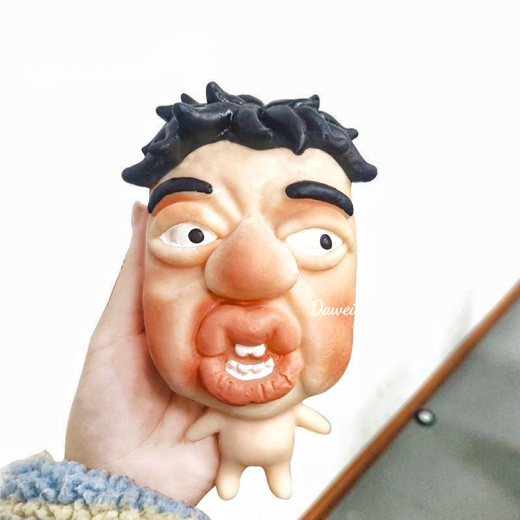 TPR DECOMPRESSION TOY FUNNY MAN