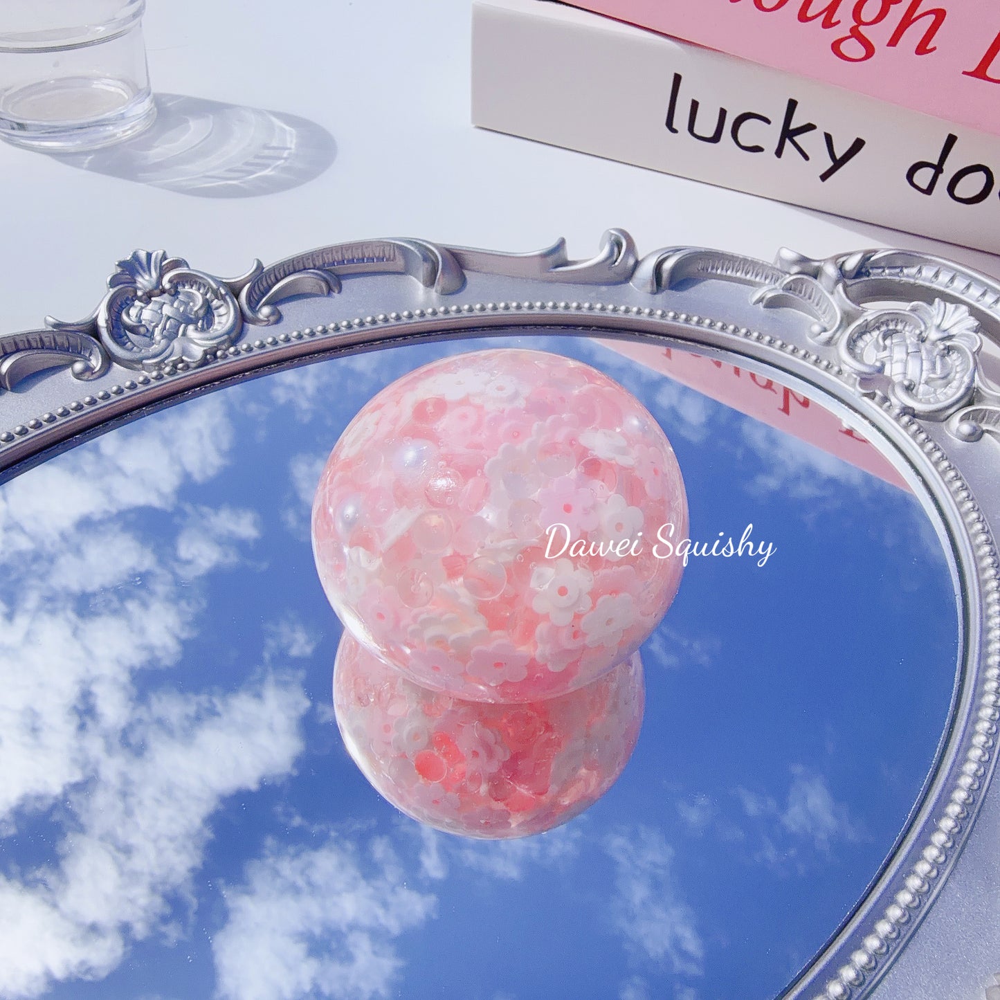 GEL-FEEL PEARL PETAL DREAM STRESS BALL
