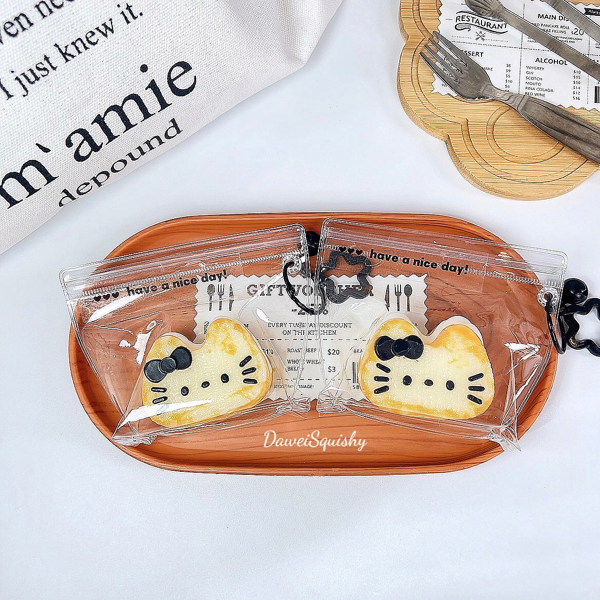 HK THREE TIERED COOKIE TABA SQUISHY TOY