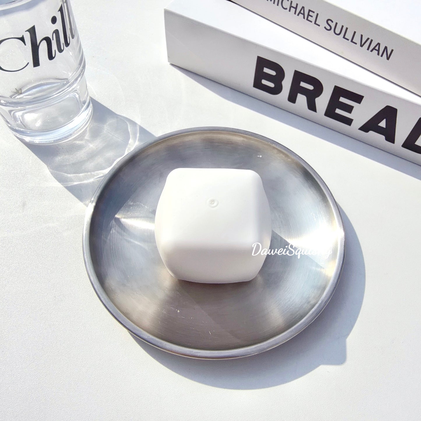 COCONUT MILK CUBE SQUEEZING TOY