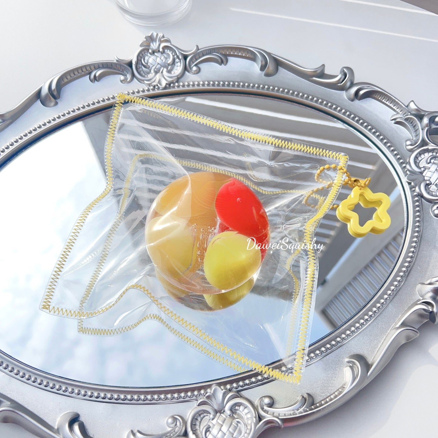 FRUIT DAFU SQUISHY BALL