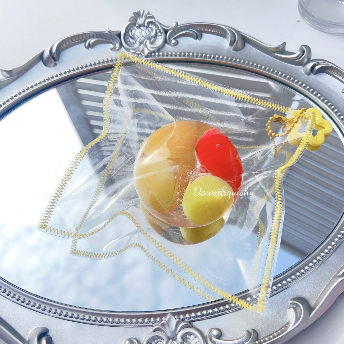 FRUIT DAFU SQUISHY BALL