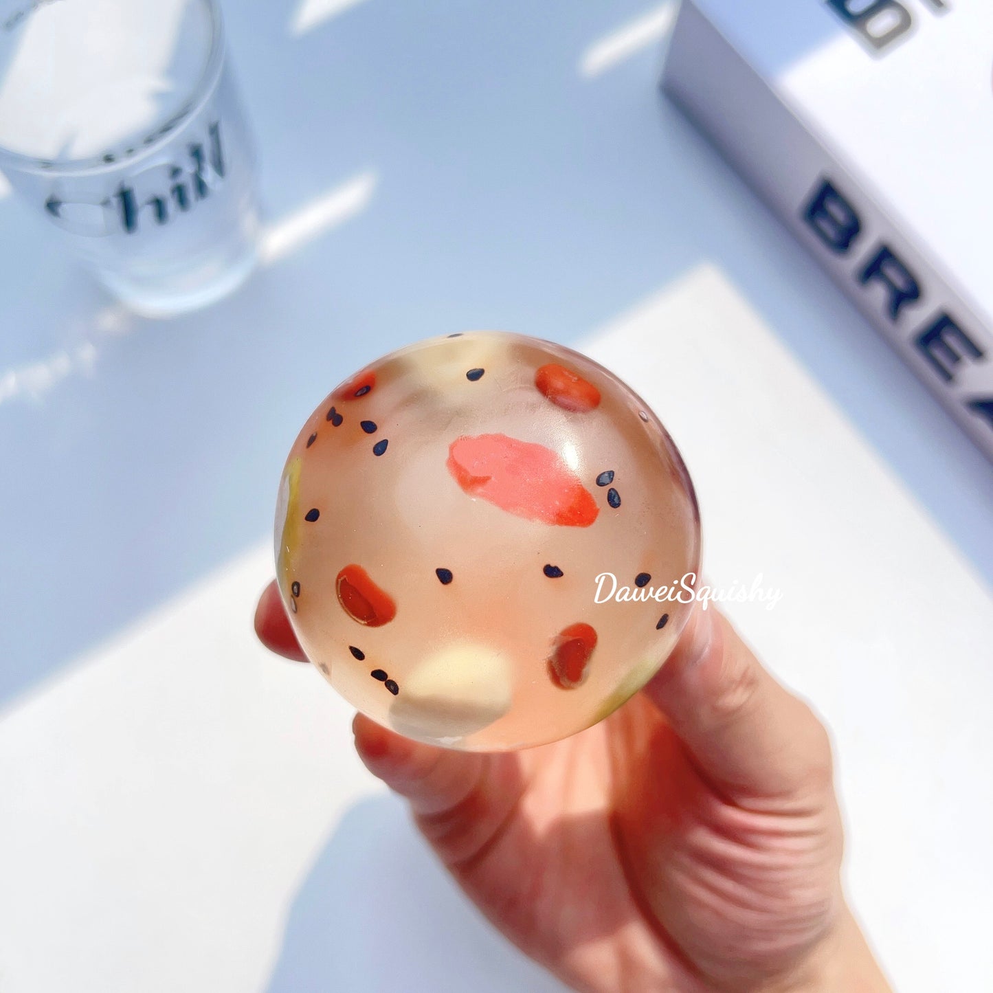 COCONUT OIL MIXED CONGEE STRESS BALL