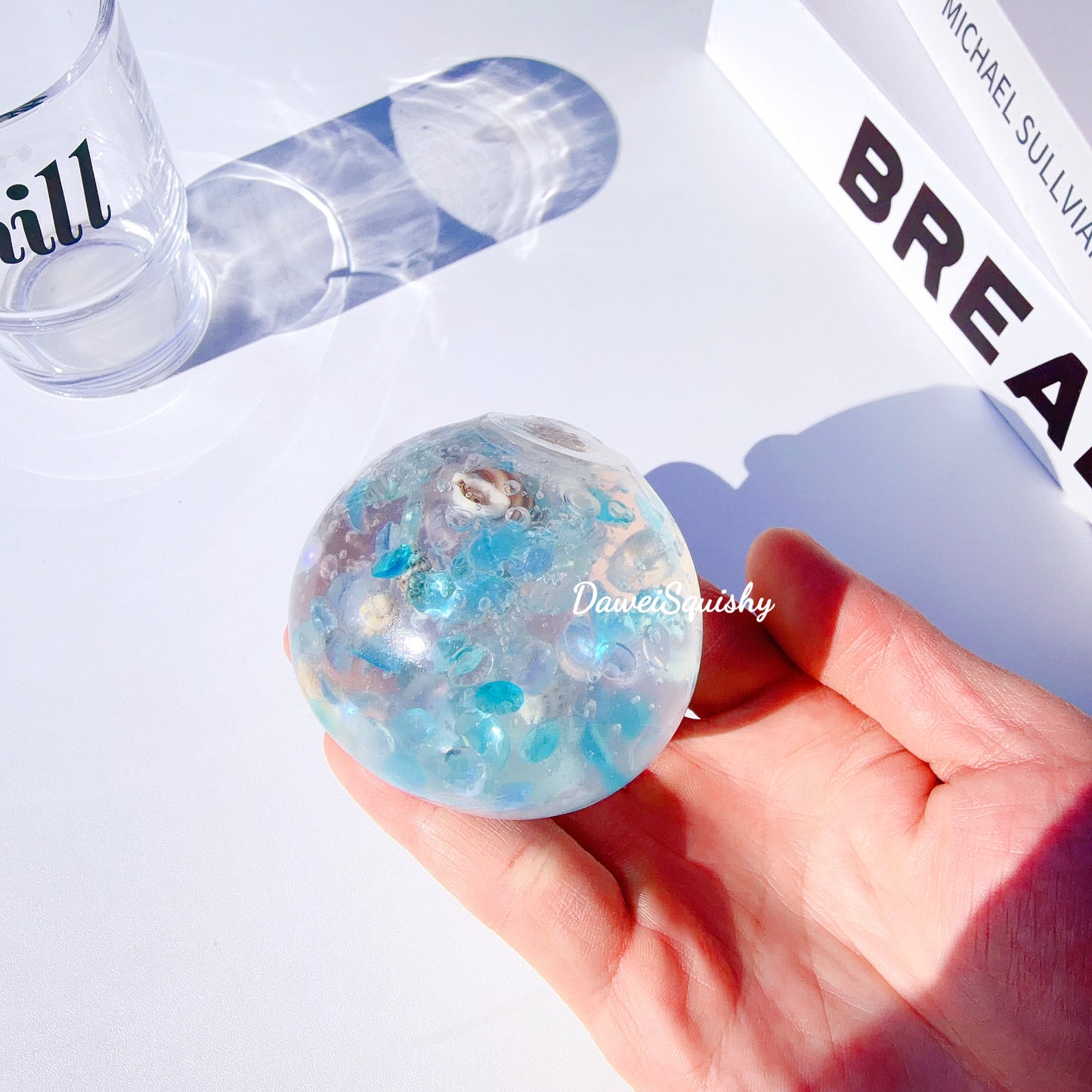 SOFT LIQUID GLASS OCEAN DREAMS STRESS BALL
