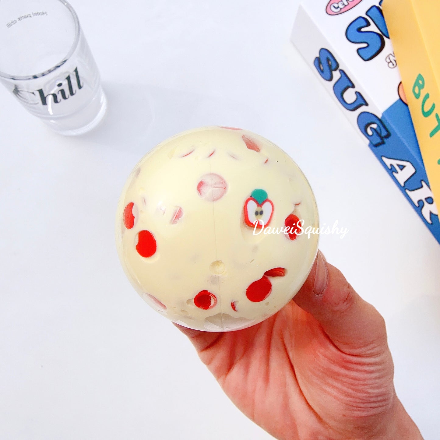 CREAMY BASE BUTTER APPLE STRESS BALL