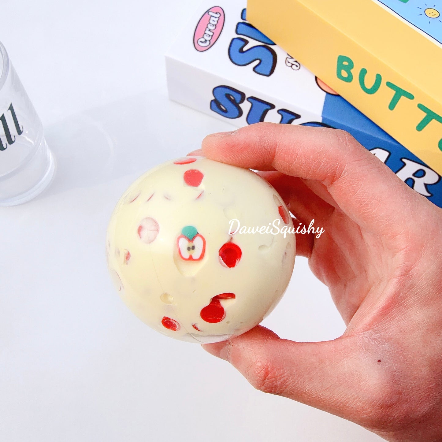 CREAMY BASE BUTTER APPLE STRESS BALL