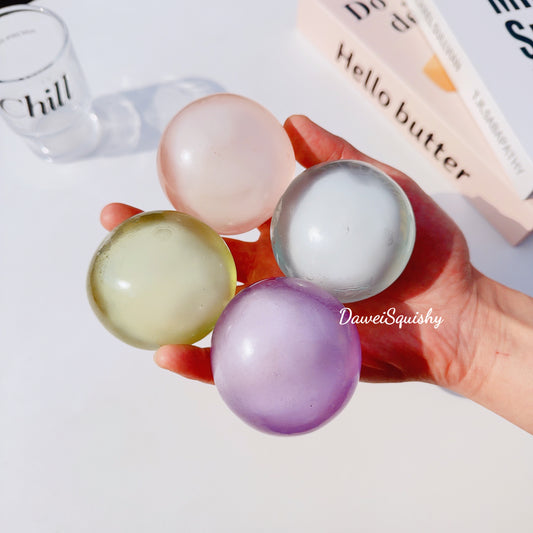 COCONUT OIL BASE MOCHI STRESS BALL