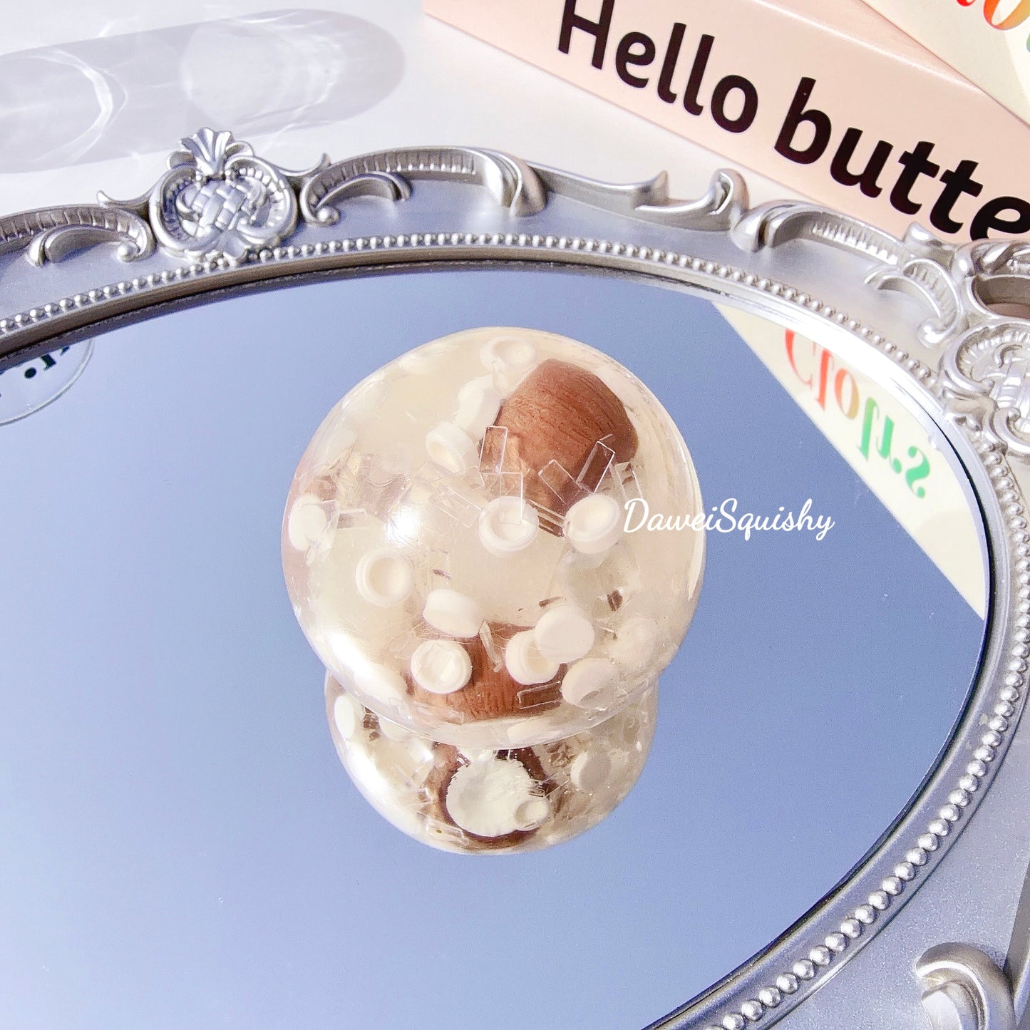 FROZEN COCONUT DREAM STRESS BALL