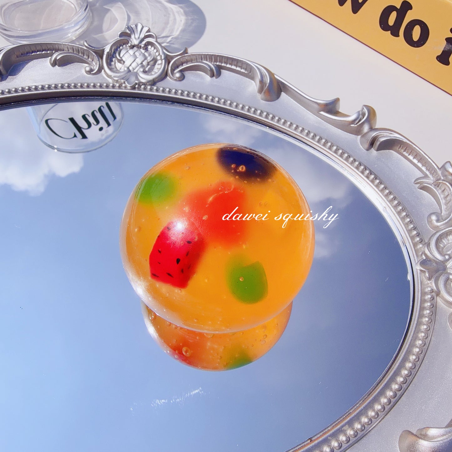 LIQUID GLASS PUTTY FRUIT JUICY STRESS BALL