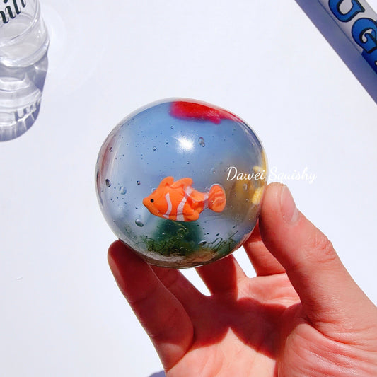 MAILTOSE FEELING FISH’S FLOATING WORLD BAll