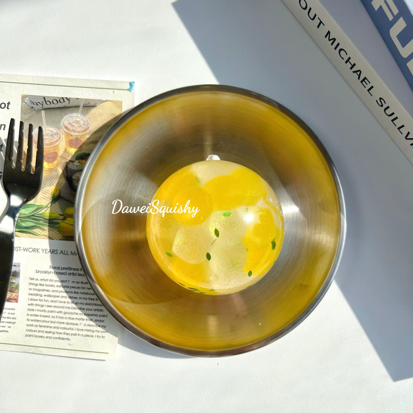 WHITE PEACH LEMON TEA STRESS BALL