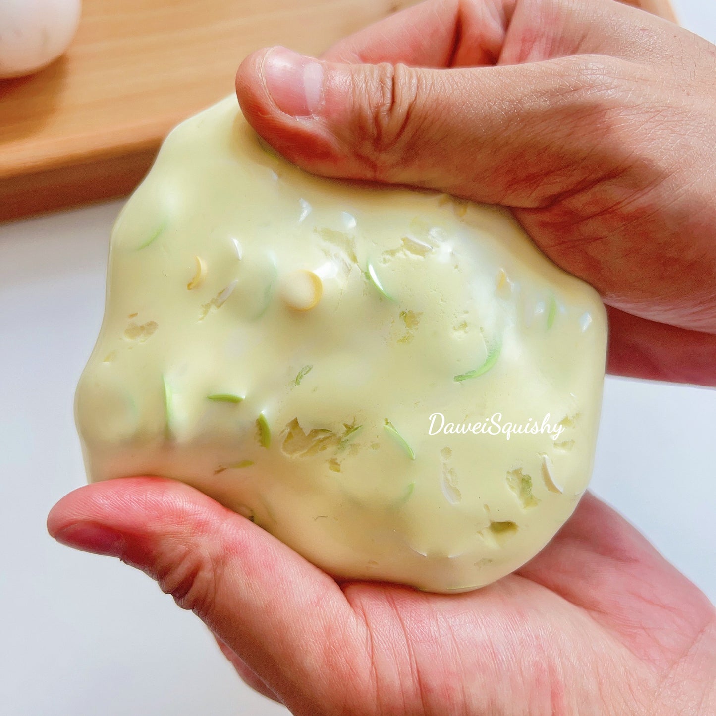 CREAMY BASE GREEN APPLE YOGURT STRESS BALL