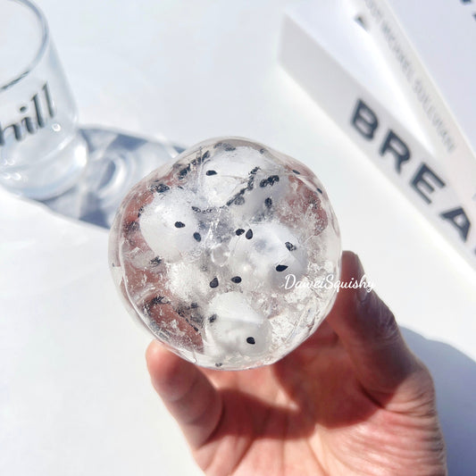 ULTRA-THIN SKIN SESAME CRISPY BALL