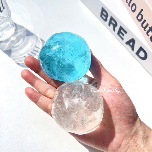ULTRA-THIN SKIN PURE MOMENT BALL